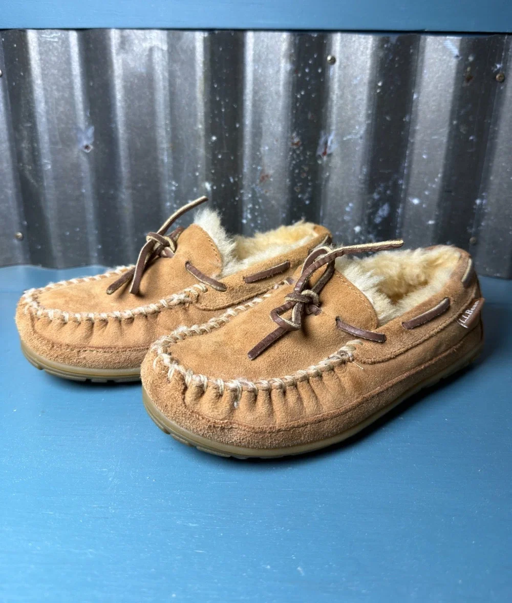L.L. Bean Kids Wicked Good Moccasin Slippers Suede Shearling Size 1 Tan Brown